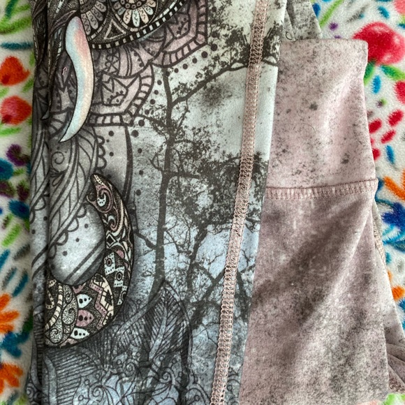 Boho Elephant Fitness Hippie Leggings | Pink & Gray | Size Small - Picture 2 of 6